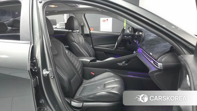 Hyundai Avante Hybrid (CN7) 2021 Серый из Кореи, фото 2