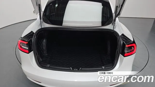 Tesla Model 3 2020 Белый из Кореи, фото 2
