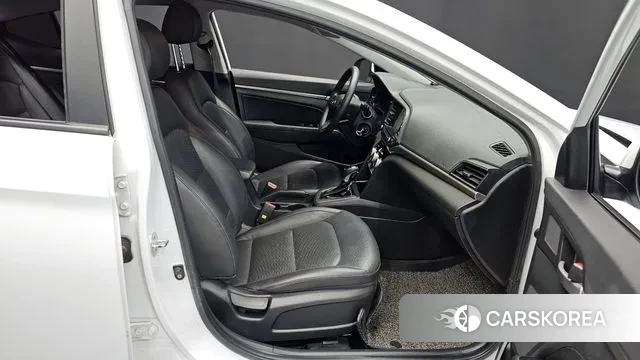 Hyundai The New Avante AD 2019 Белый из Кореи, фото 2