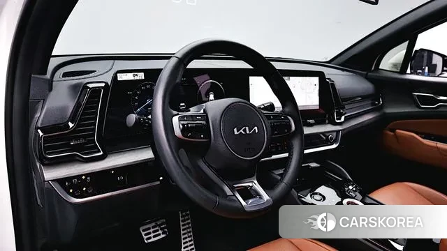 Kia Sportage 5th Generation Hybrid 2023 Белый из Кореи, фото 2