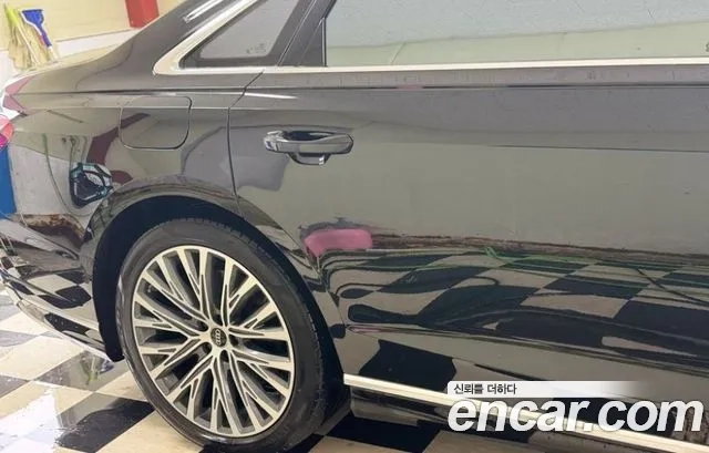 Audi A8 (D5) 2022 Черный из Кореи, фото 2