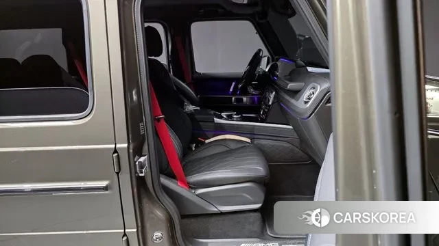 Mercedes-Benz G-Class W463b 2024 Песочный из Кореи, фото 2