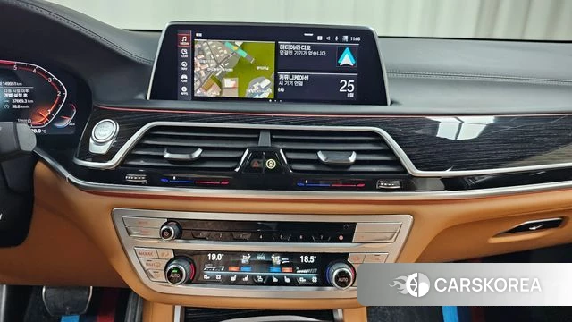 BMW 7 Series (G11) 2022 Белый из Кореи, фото 2