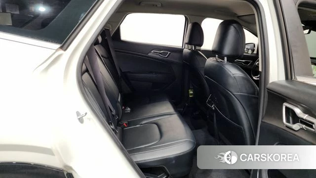 Kia Sportage 5th Generation Hybrid 2022 Белый из Кореи, фото 2