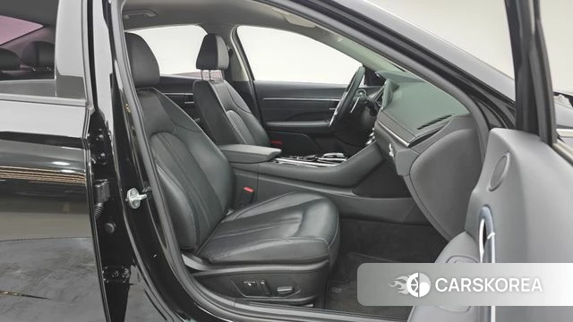 Hyundai Sonata (DN8) 2021 Черный из Кореи, фото 2