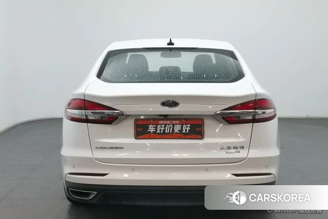 Ford Mondeo 2020 Белый из Китая, фото 2