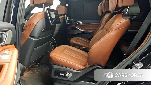 BMW X7 (G07) 2021 Черный из Кореи, фото 2