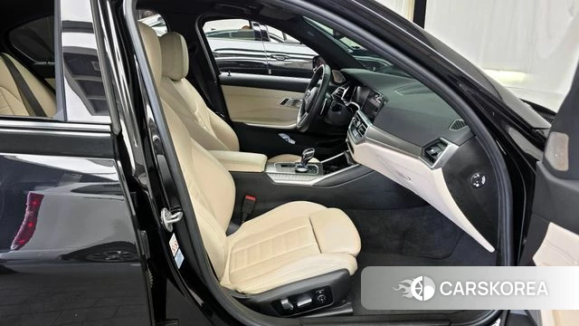 BMW 3 Series (G20) 2020 Черный из Кореи, фото 2