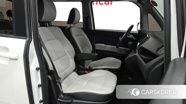 Kia The New Kia Ray 2023 Белый из Кореи, фото 2