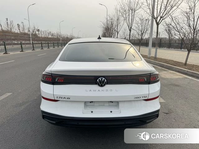 Volkswagen Lingdu 2022 Белый из Китая, фото 2
