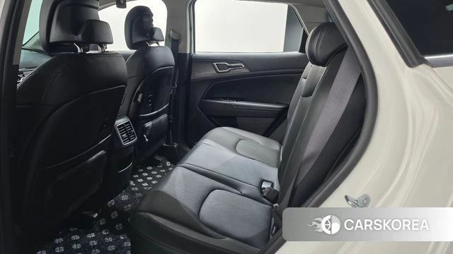Kia Sportage 5th Generation Hybrid 2024 Белый из Кореи, фото 2
