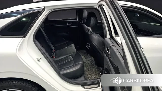 Kia K5 3rd generation 2022 Белый из Кореи, фото 2