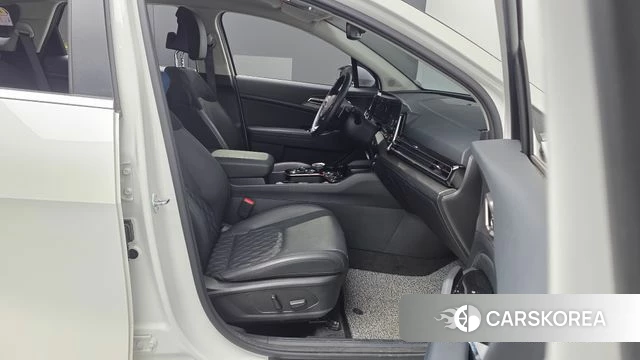 Kia Sportage 5th Generation 2024 Белый из Кореи, фото 2