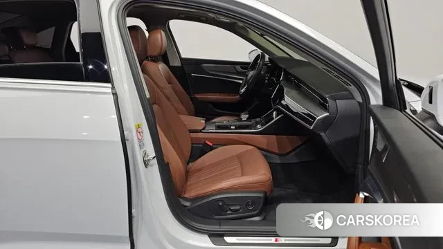 Audi A6 (C8) 2020 Белый из Кореи, фото 2