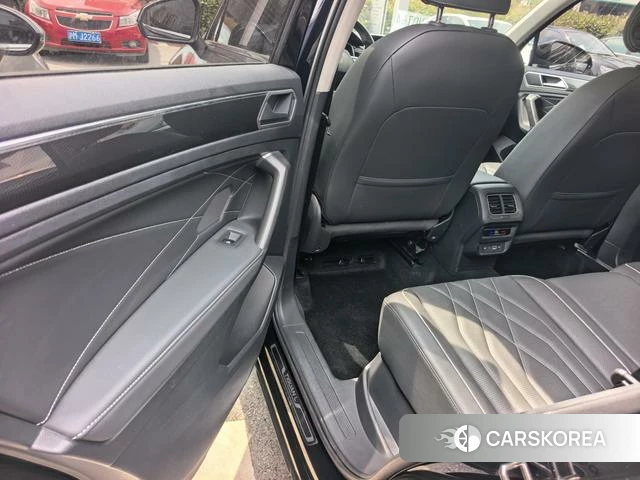Volkswagen Tiguan L 2023 Черный из Китая, фото 2