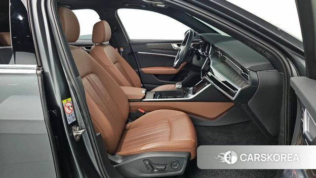 Audi A6 (C8) 2020 Серый из Кореи, фото 2