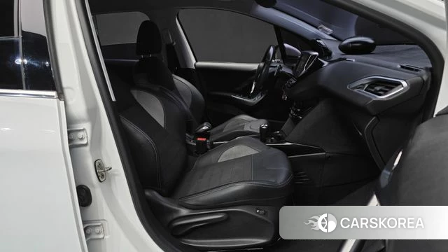 Peugeot 2008 2018 Белый из Кореи, фото 2