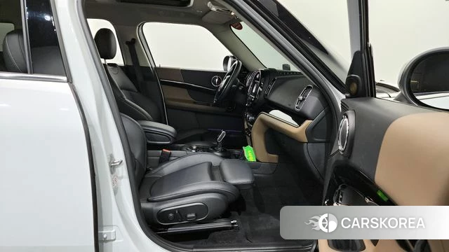 Mini Cooper Countryman 2020 Белый из Кореи, фото 2