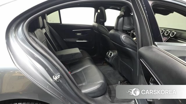 Mercedes-Benz C-Class W206 2022 Серый из Кореи, фото 2