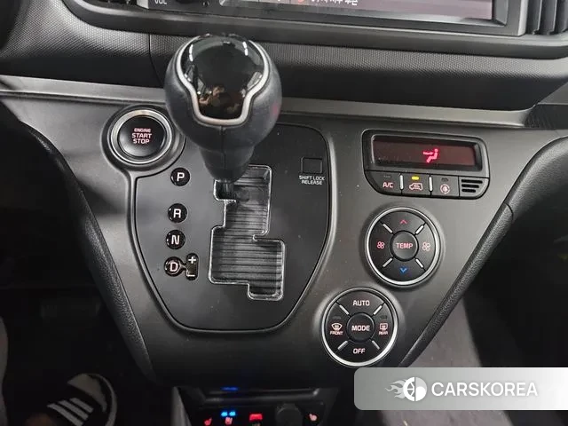 Kia The New Kia Ray 2022 Белый из Кореи, фото 2