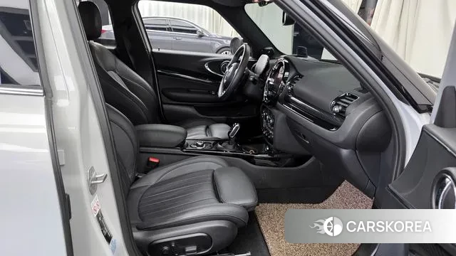 Mini Cooper S Clubman 2021 Серебристо-серый из Кореи, фото 2