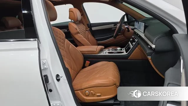 Genesis GV80 2023 Белый из Кореи, фото 2