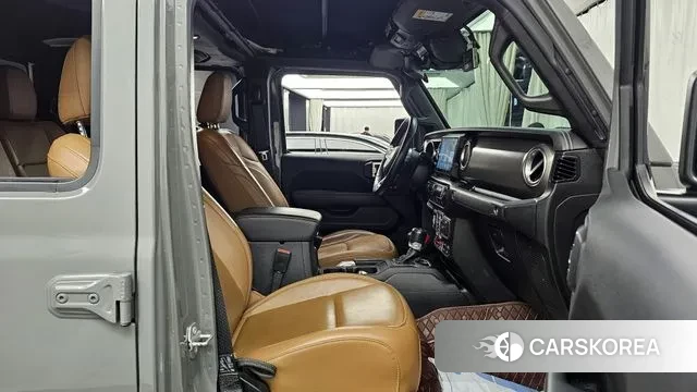 Jeep Gladiator (JT) 2021 Зеленый из Кореи, фото 2