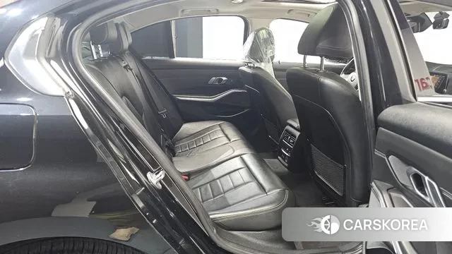 BMW 3 Series (G20) 2019 Черный из Кореи, фото 2