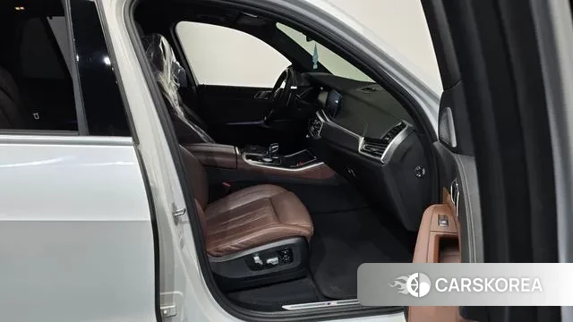 BMW X5 (G05) 2022 Белый из Кореи, фото 2