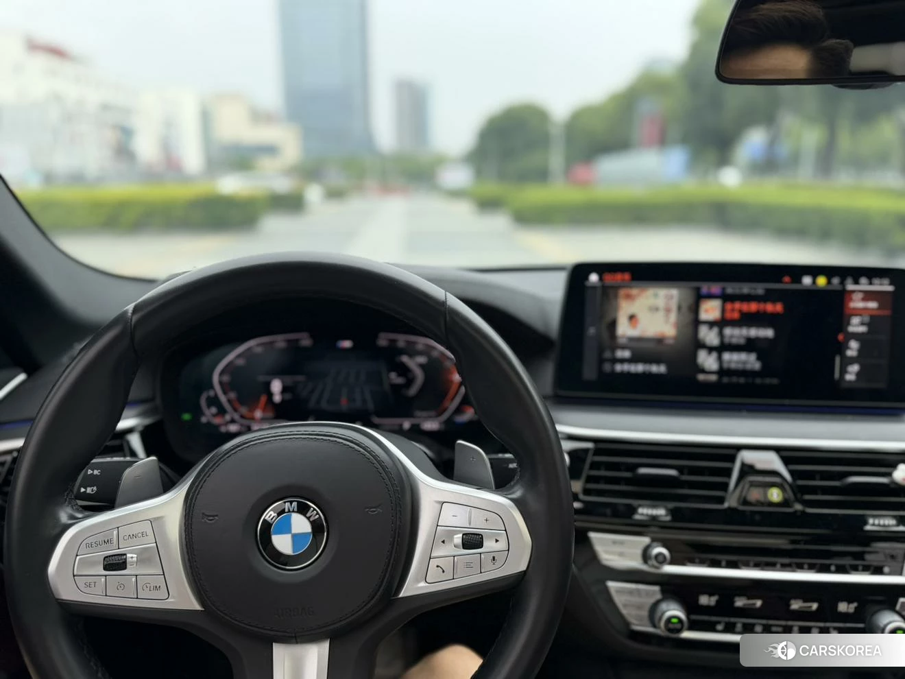 BMW 5 series 2023 Черный из Китая, фото 2