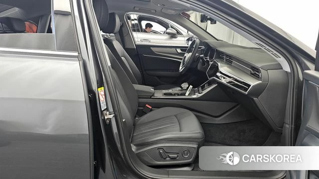Audi A6 (C8) 2020 Серый из Кореи, фото 2
