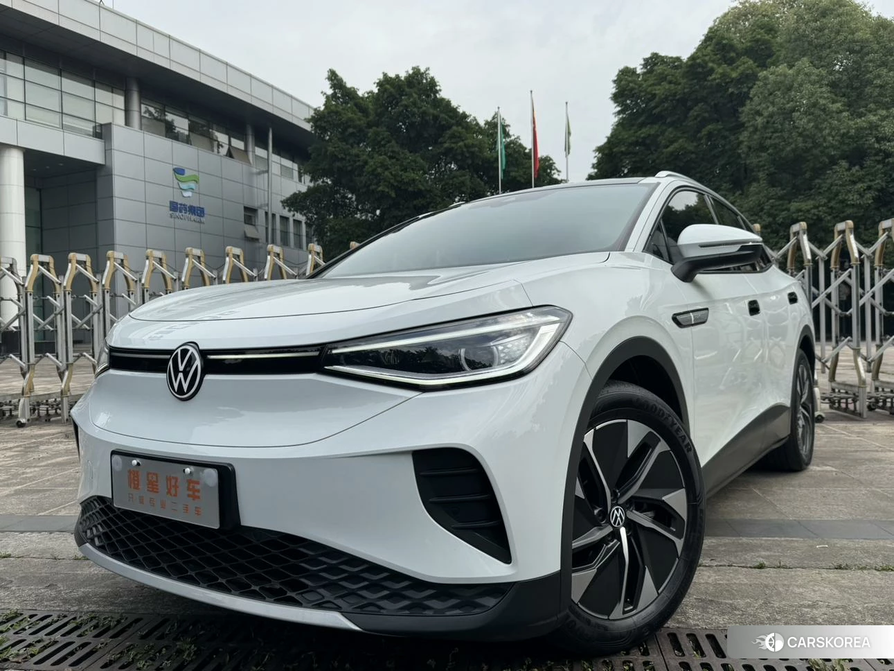Volkswagen ID.4 CROZZ 2023 Белый из Китая, фото 2