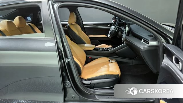 Kia K5 3rd generation 2022 Серый из Кореи, фото 2