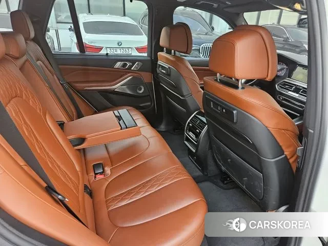 BMW X5 (G05) 2021 Белый из Кореи, фото 2