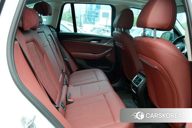 BMW X3 2025 Белый из Китая, фото 2