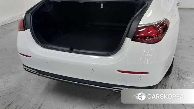 Mercedes-Benz E-Class W214 2025 Белый из Кореи, фото 2