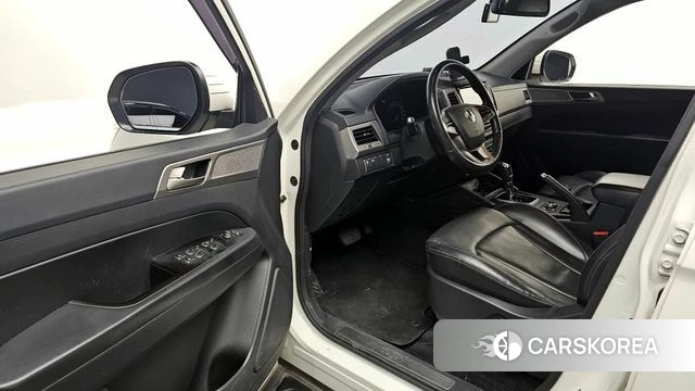 Ssangyong Rexton Sports 2018 Белый из Кореи, фото 2