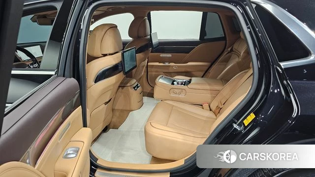 Genesis G90 (RS4) 2024 Черный из Кореи, фото 2