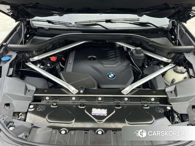 BMW X5 (imported) 2021 Черный из Китая, фото 2