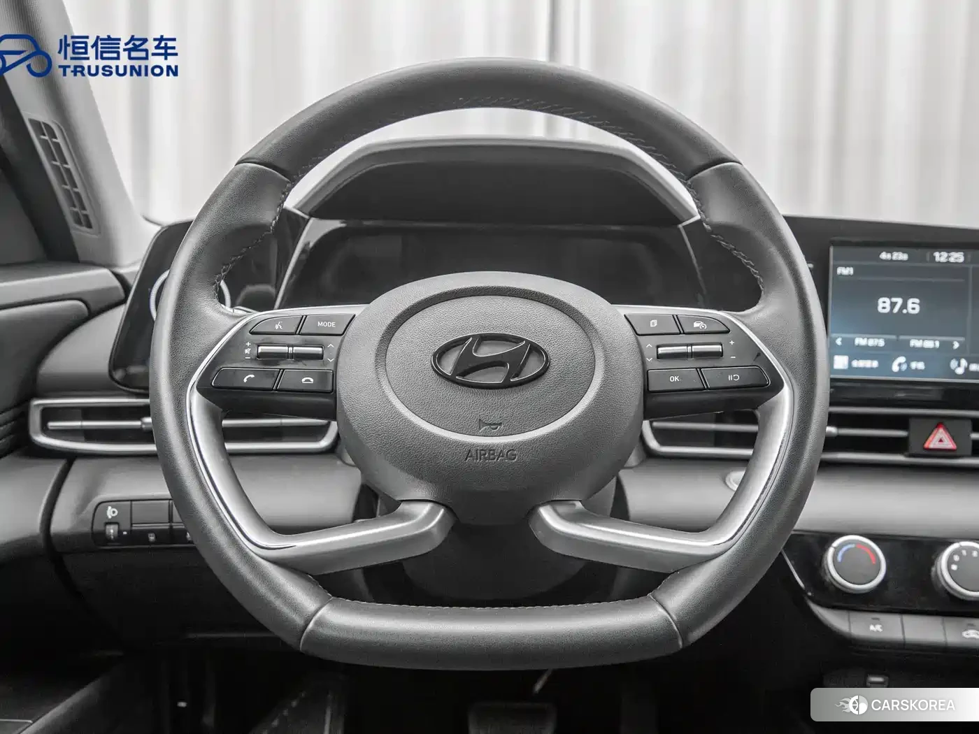 Hyundai Elantra 2024 Белый из Китая, фото 2
