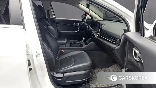 Kia Sportage 5th Generation 2022 Белый из Кореи, фото 2