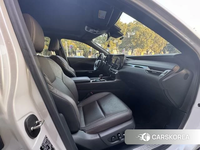 Lexus RX 2024 Белый из Китая, фото 2
