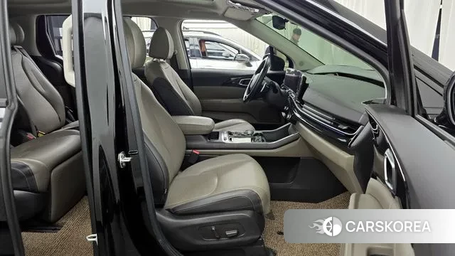 Kia The New Carnival 4th Generation 2023 Черный из Кореи, фото 2