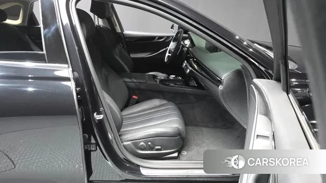 Genesis G80 (RG3) 2023 Черный из Кореи, фото 2