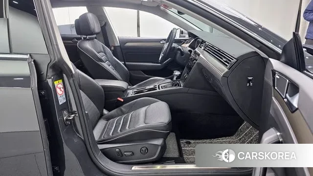 Volkswagen Arteon 2020 Серый из Кореи, фото 2