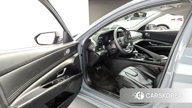 Hyundai Avante Hybrid (CN7) 2021 Небесно-голубой из Кореи, фото 2