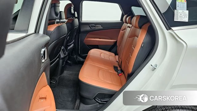 Kia The New Sportage 5th Generation Hybrid 2025 Белый из Кореи, фото 2