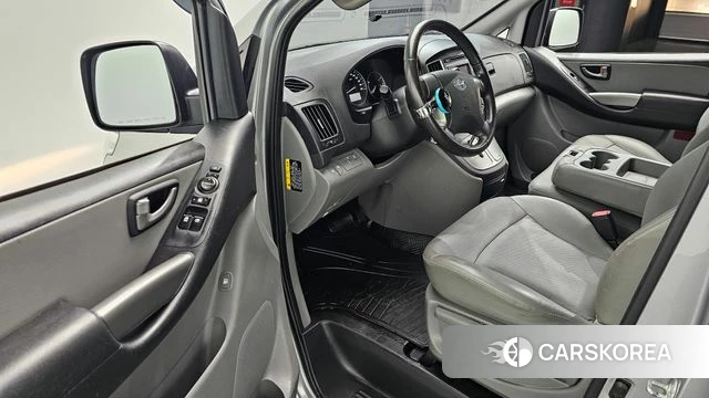 Hyundai The New Grand Starex 2019 Серебряный из Кореи, фото 2