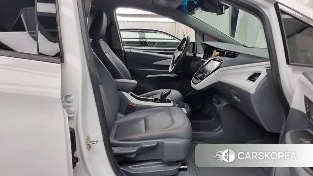 Chevrolet (GM Daewoo) Bolt EV 2018 Белый из Кореи, фото 2