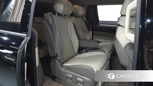 Kia The New Carnival 4th Generation 2024 Черный из Кореи, фото 2
